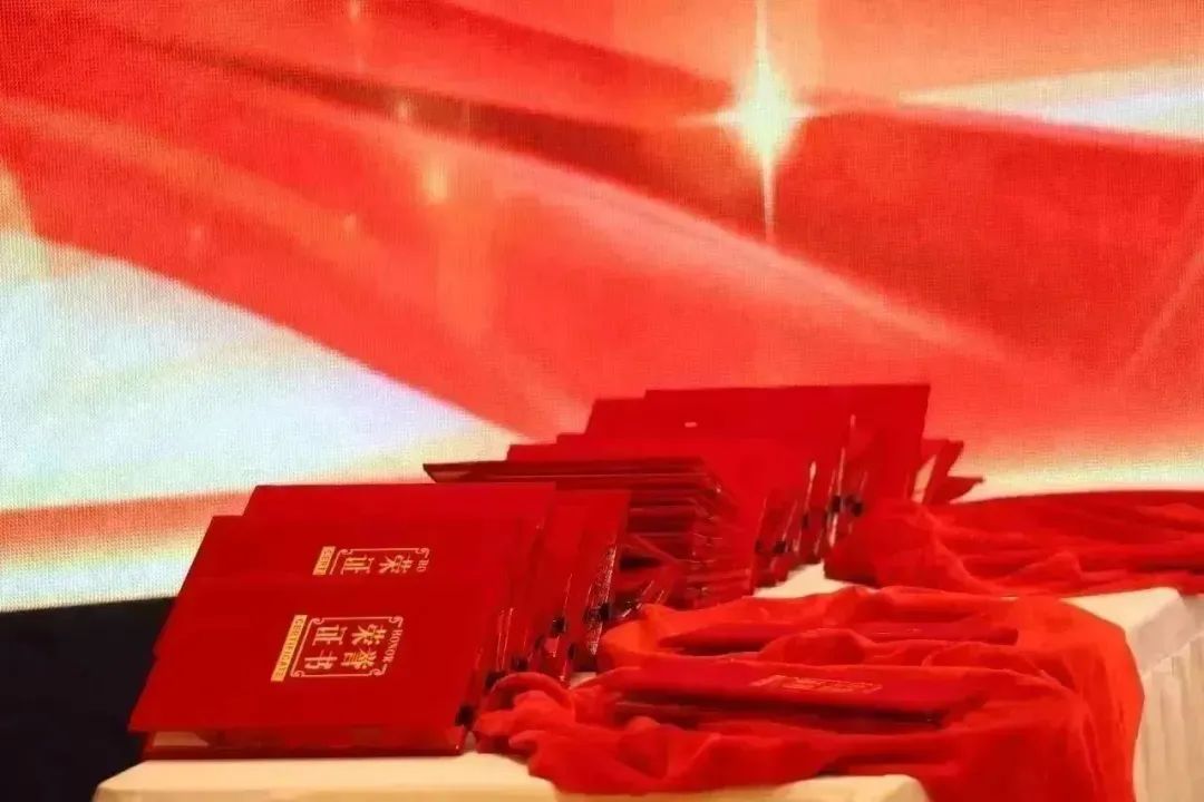 1709878155650416.jpg 640 (1).jpg