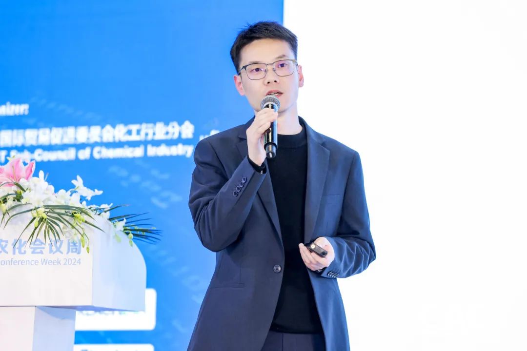 1710811425289164.jpg 640 (1).jpg